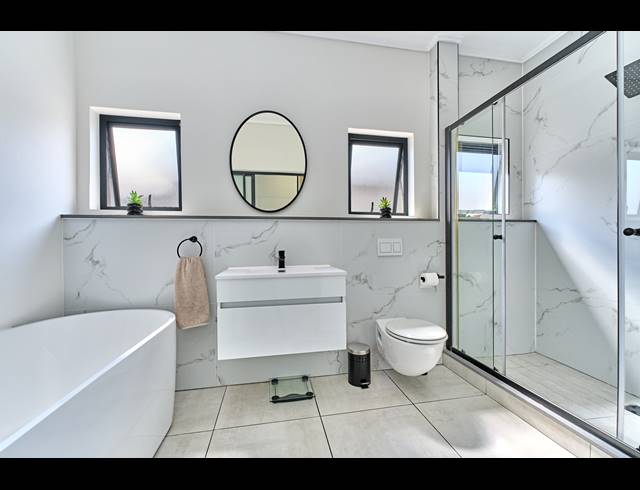 2 BEDROOM APARTMENT FOR SALE IN THE POLOFIELDS